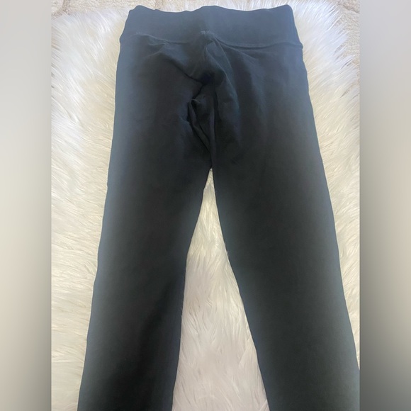 SOLD Victoria Secret Pink Sequin Yoga Leggings - Picture 6 of 8